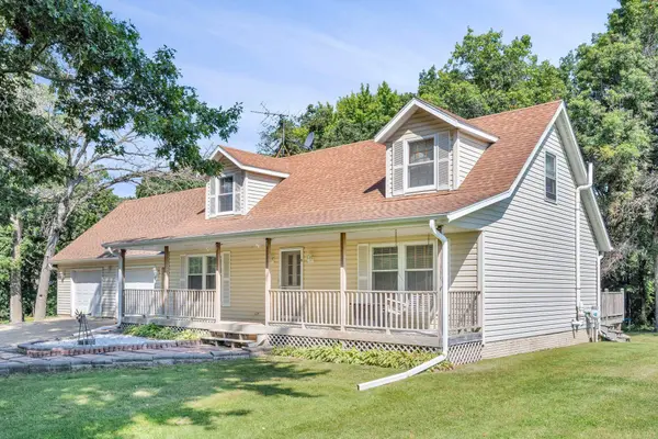 2553 120th ST, New Hampton, IA 50659