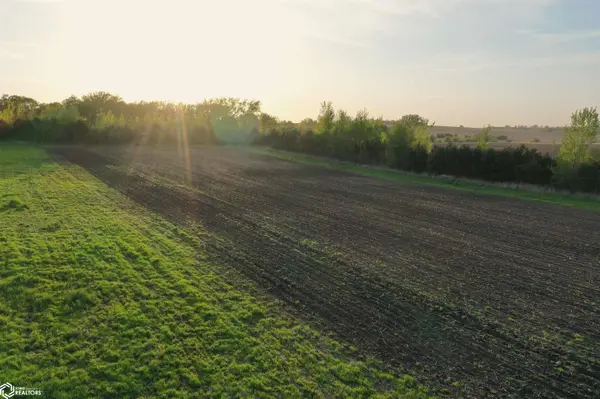 2535 York AVE, Fredericksburg, IA 50630