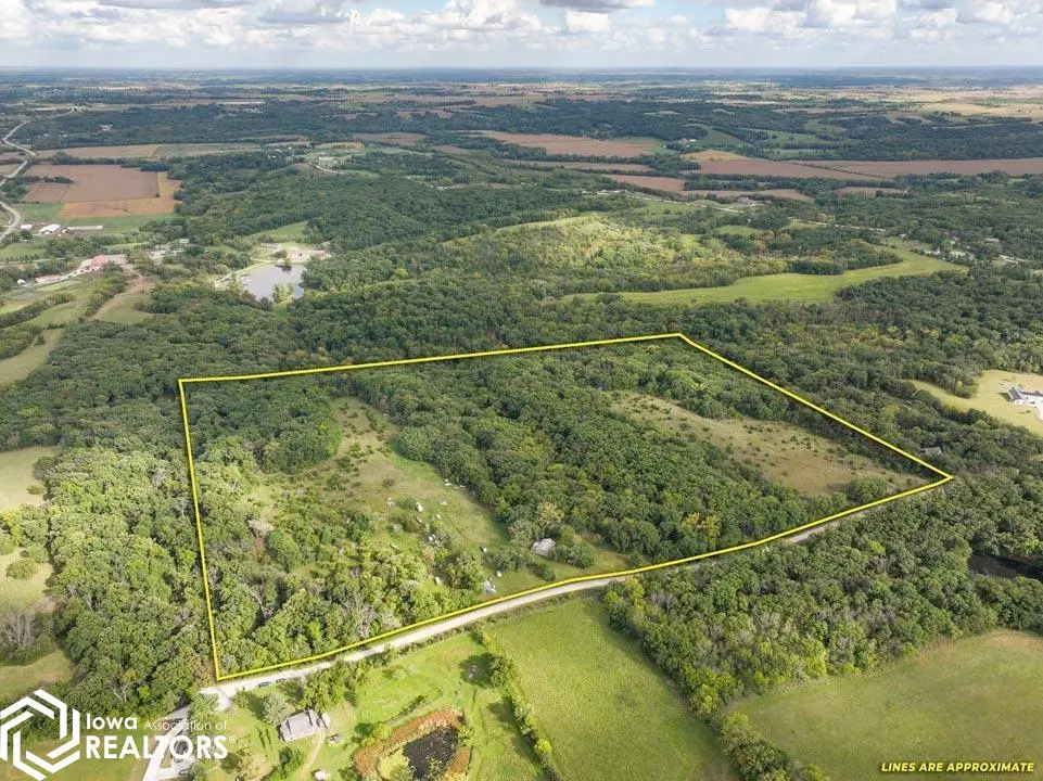 2560 Timber Ln., St. Charles, IA 50240