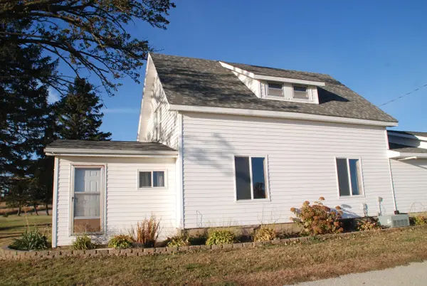 14042 Opal RD, Randalia, IA 52164