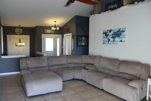 1401 N 20th ST, Clear Lake, IA 50428