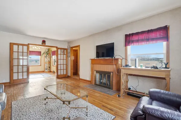 612 NE 4th AVE, Independence, IA 50644