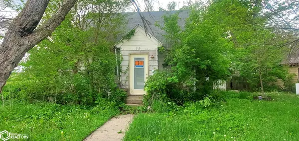 310 Main ST, Curlew, IA 50527
