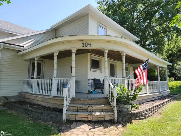 304 3Rd ST, Searsboro, IA 50242