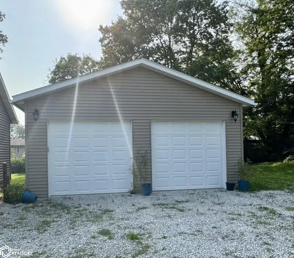 315 S Clark ST, Lamoni, IA 50140