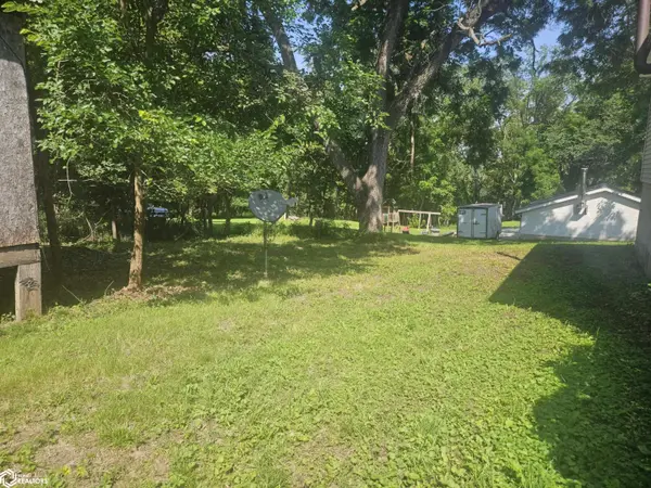 647 Maple ST, Lehigh, IA 50557