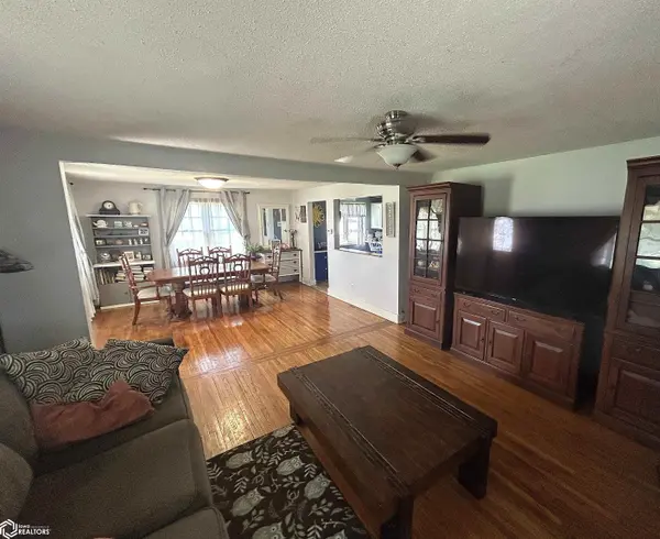 200 Washington ST, New Market, IA 51646