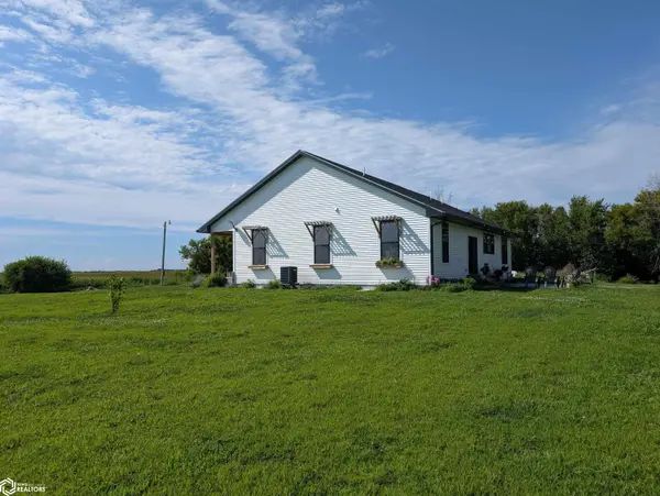 2787 210th St, Hardy, IA 50545