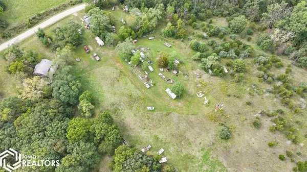 2560 Timber Ln., St. Charles, IA 50240