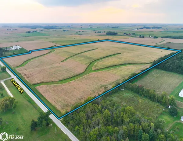 Q AVE, Oelwein, IA 50662