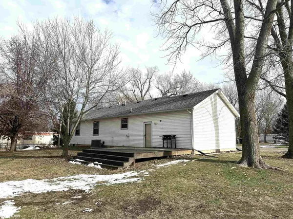 101 N Benbow ST, Hillsboro, IA 52630