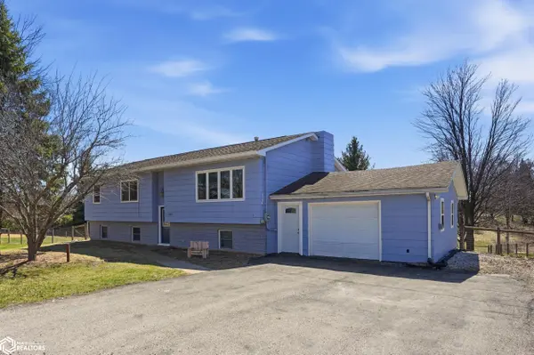 105 E Main ST, Lockridge, IA 52635