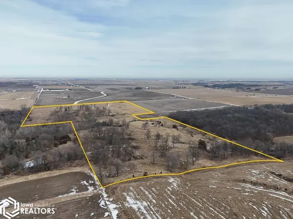245th Ave., Delhi, IA 52223