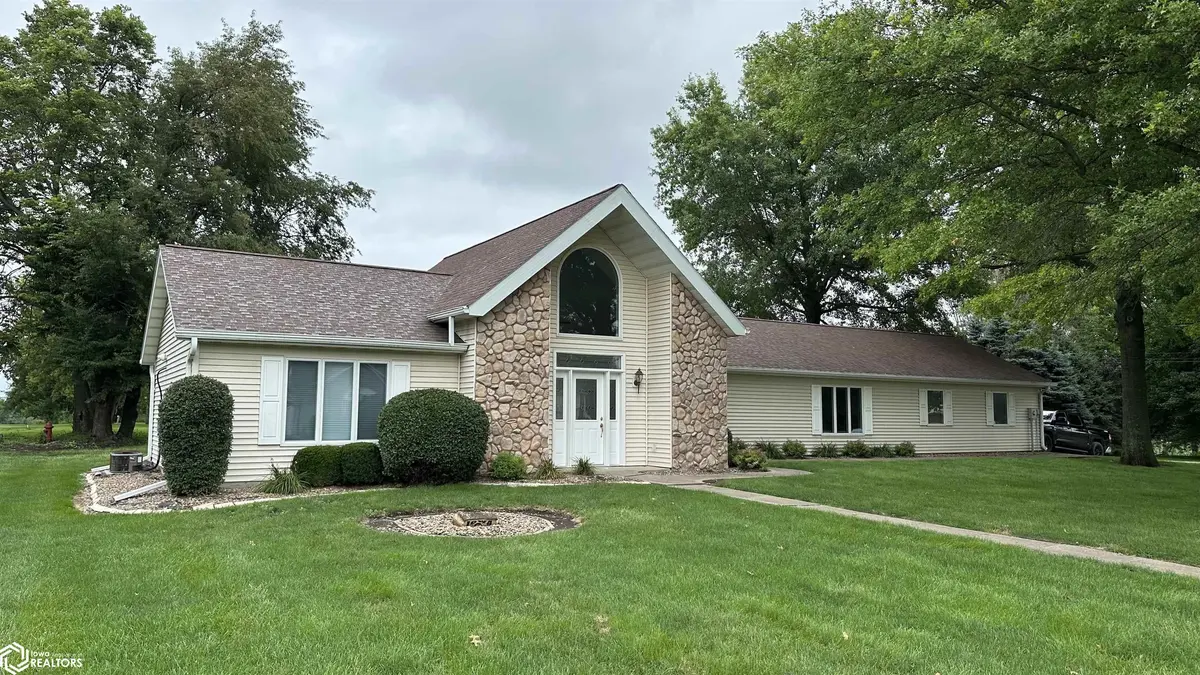 407 N Park AVE, New Sharon, IA 50207