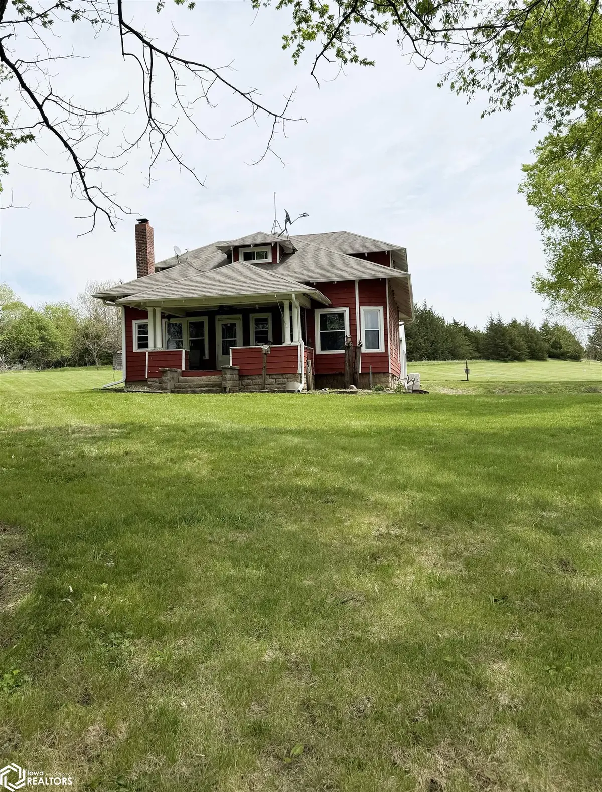 1362 Juniper AVE, Corning, IA 50841