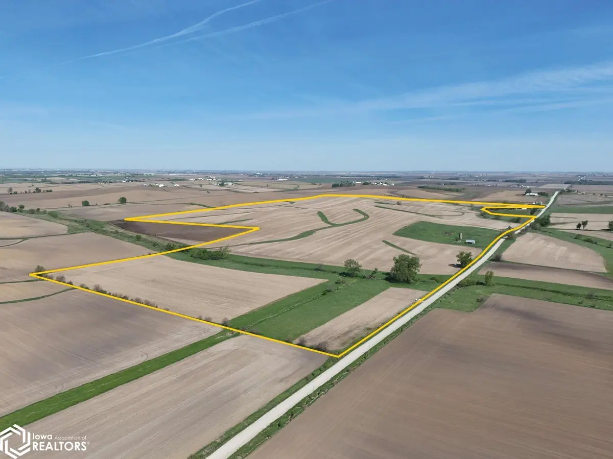 Benton-Iowa RD, Marengo, IA 52301