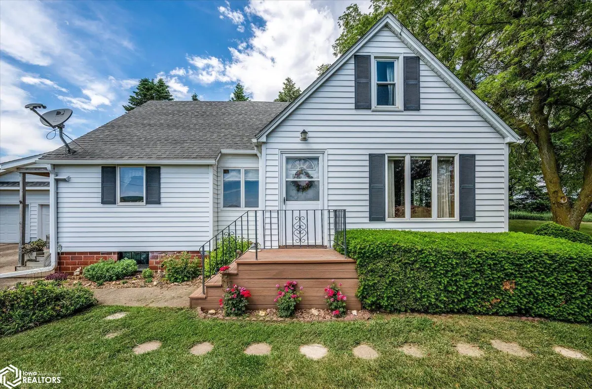 1838 2100th ST, Irwin, IA 51446