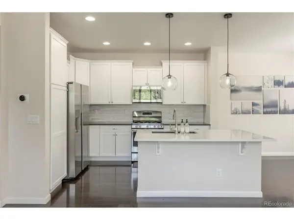 9068 E Phillips, Englewood, CO 80112