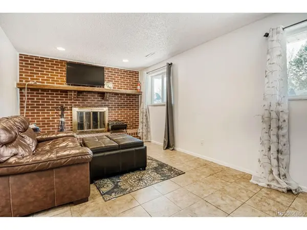 2520 S Fairplay, Aurora, CO 80014