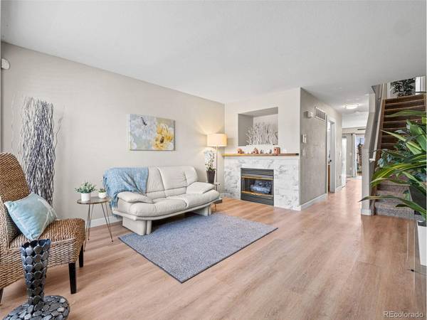 1954 Oakcrest, Castle Rock, CO 80104