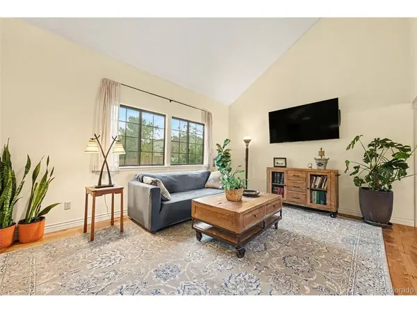 454 Old Stone, Littleton, CO 80126