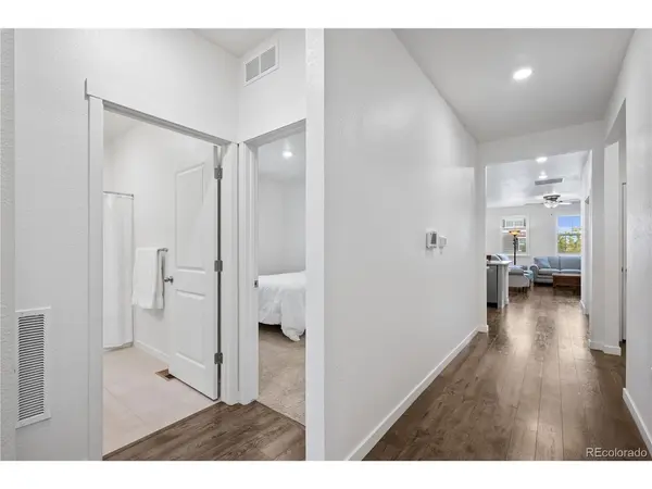 24 S Vandriver, Aurora, CO 80018