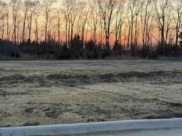 Lot 33 Luke ST, Cedar Falls, IA 50613