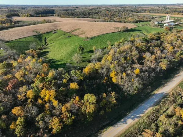 TBD Bear Creek DR, Dorchester, IA 52140