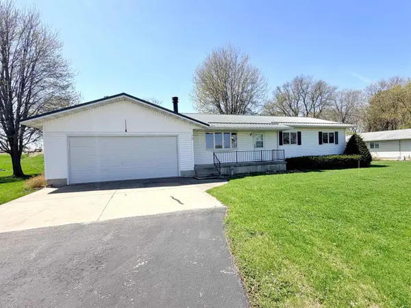 845 North ST, Ridgeway, IA 52165