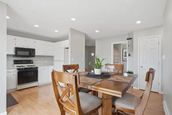 803 Sunset ST, New Hampton, IA 50659