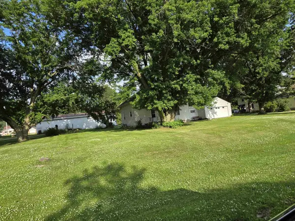 405 1st AVE, Frederika, IA 50631