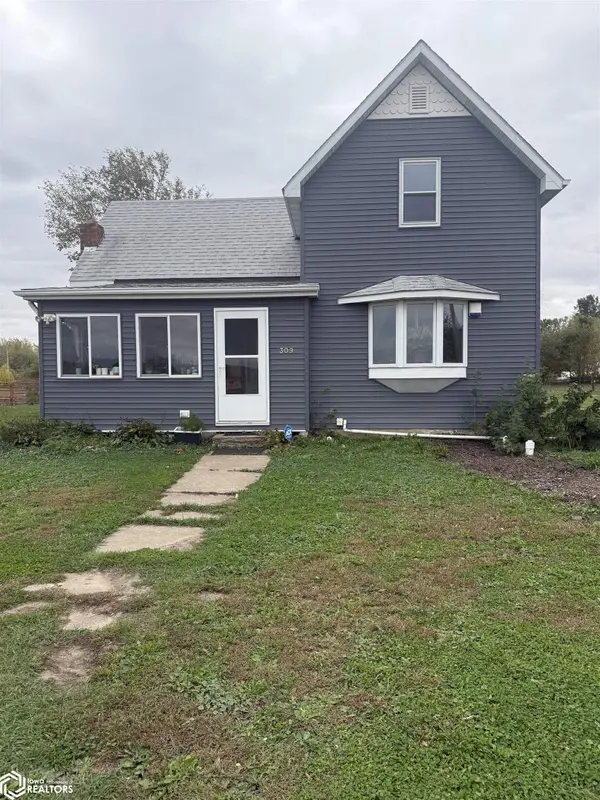 309 E Jacob ST, Montour, IA 50173