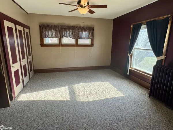 406 Washington ST, Victor, IA 52347