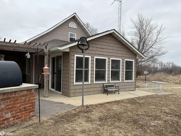 1274 Jefferson Keokuk ST, Ollie, IA 52576