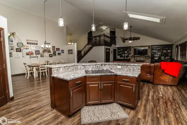 3070 Highway 30, Chelsea, IA 52215