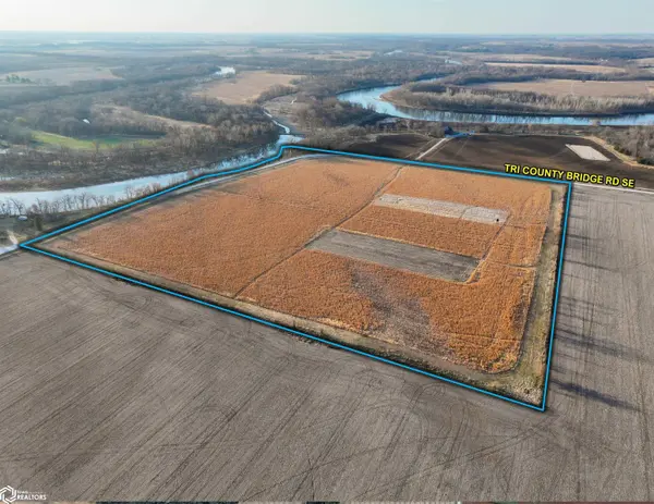 Tri County Bridge Road SE, Lone Tree, IA 52755