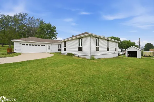 104 Lincoln ST, Kirkman, IA 51447