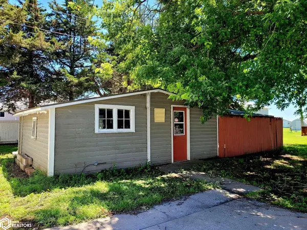 1089 Linby ST, Packwood, IA 52580