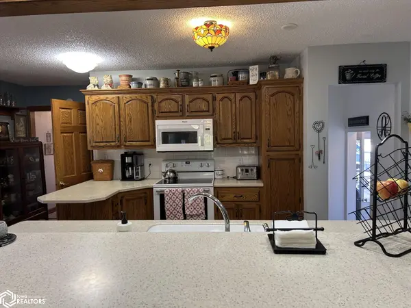 204 Marshall, Vincent, IA 50594