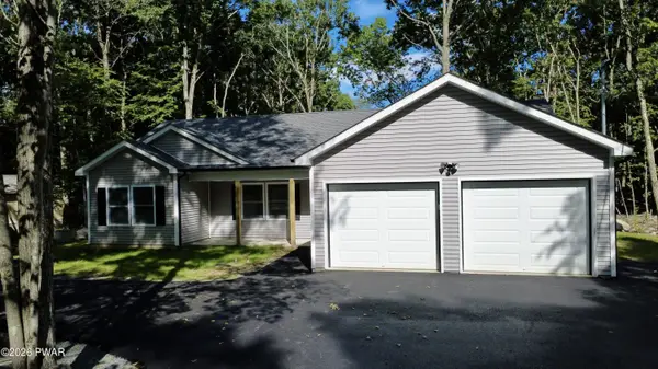 127 Buck Run DR, Milford, PA 18337