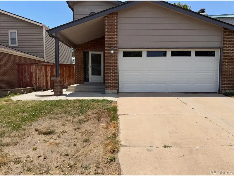 11835 Lincoln, Denver, CO 80233