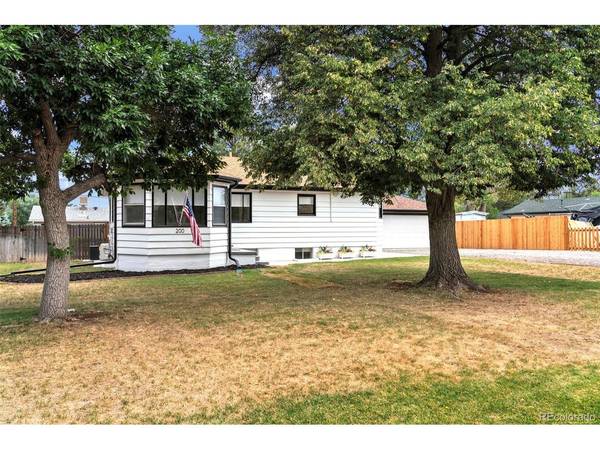 200 S Newland, Denver, CO 80226