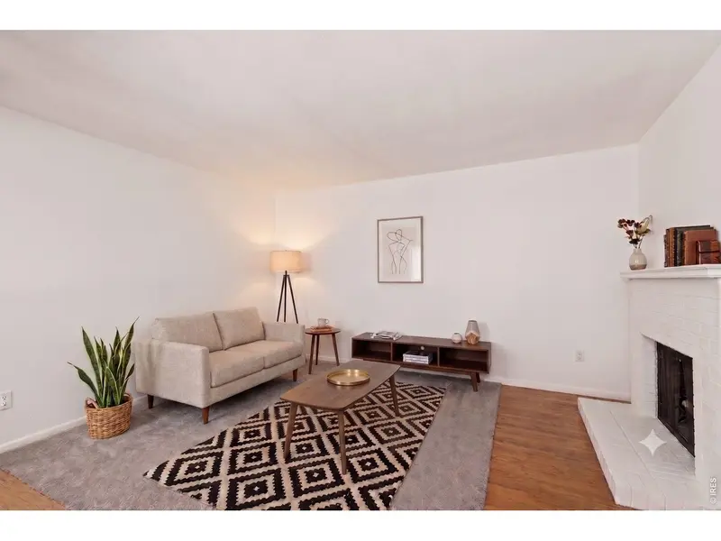 1209 W Plum #C-6, Fort Collins, CO 80521