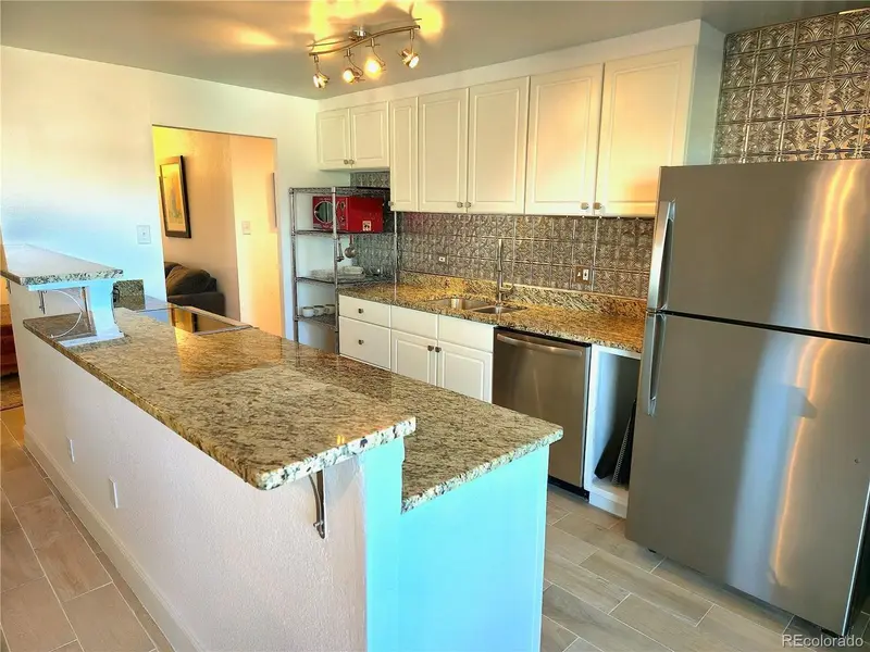 2880 S Locust #302N, Denver, CO 80222
