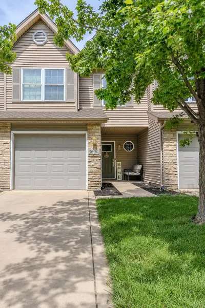 369 S Boo RD #C, Burns Harbor, IN 46304