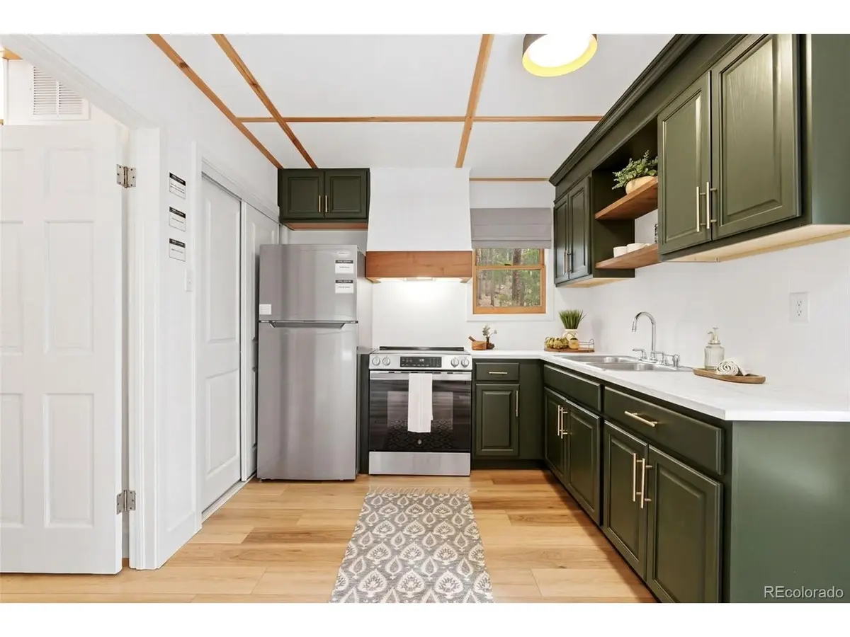 154 Apache, Evergreen, CO 80439