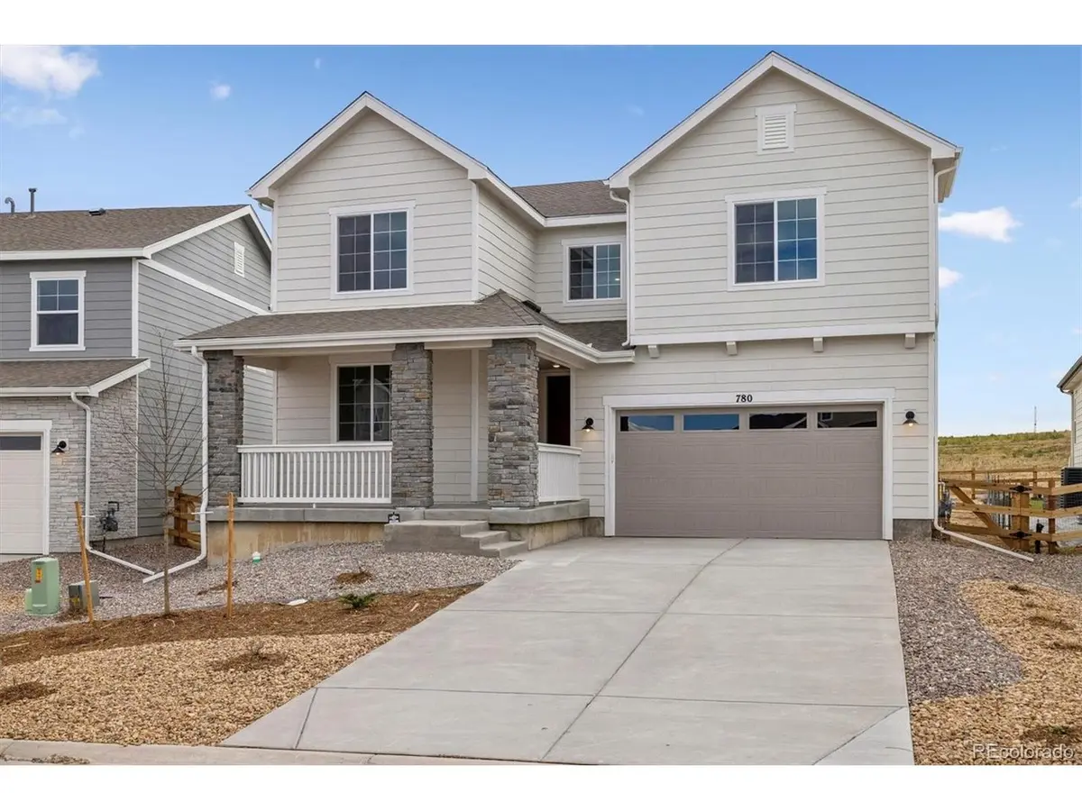 780 Lawson, Elizabeth, CO 80107