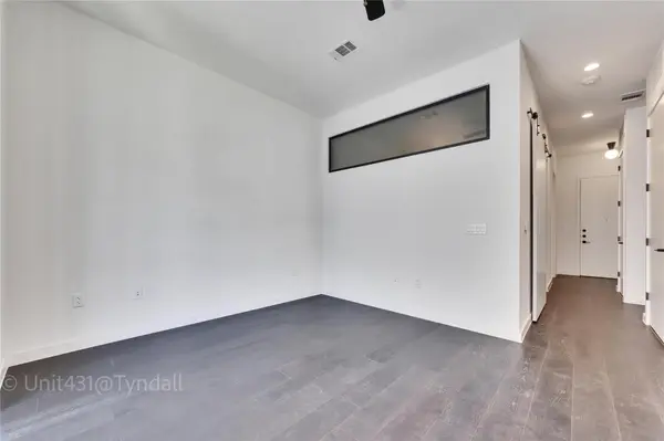 800 Embassy DR #431, Austin, TX 78702