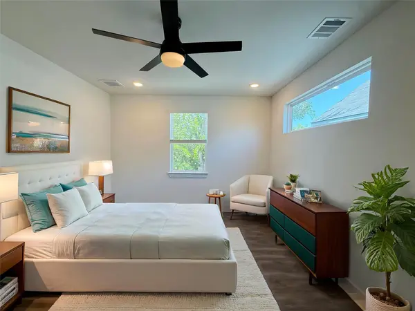 1212 Lily TER #1, Austin, TX 78741