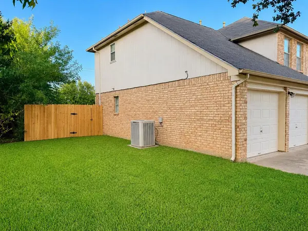 3919 Eagles Nest ST, Round Rock, TX 78665